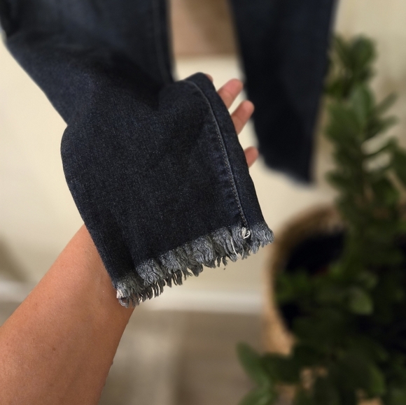 Just Black made in the USA.  Dark denim jeans size 33 (12/14) - Picture 5 of 5